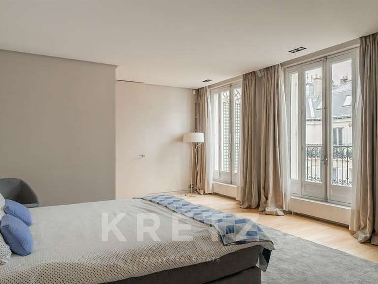 Apartment Paris 8e - 3 bedrooms - 224m²