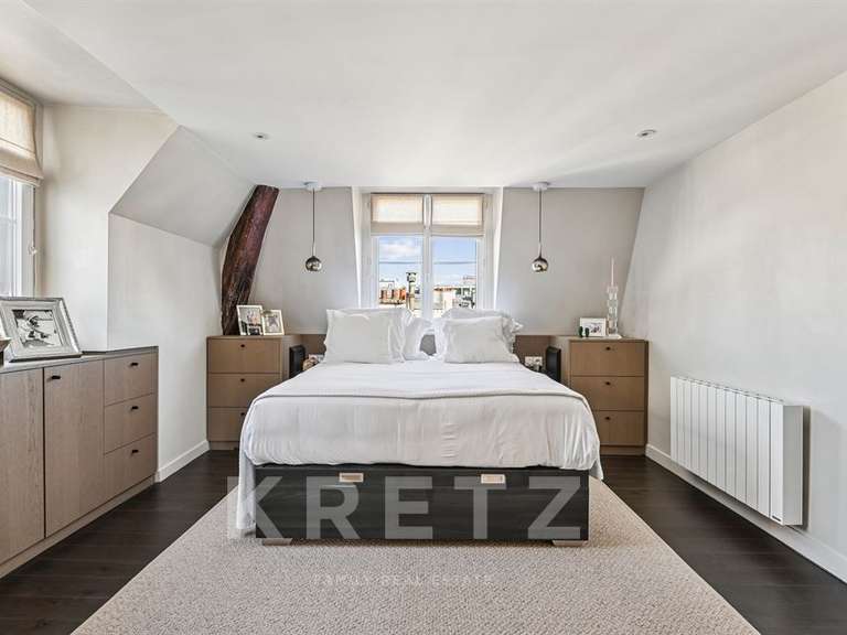 Appartement Paris 8e - 1 chambre - 56m²