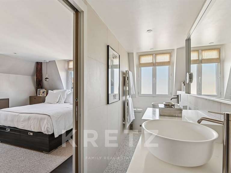 Appartement Paris 8e - 1 chambre - 56m²