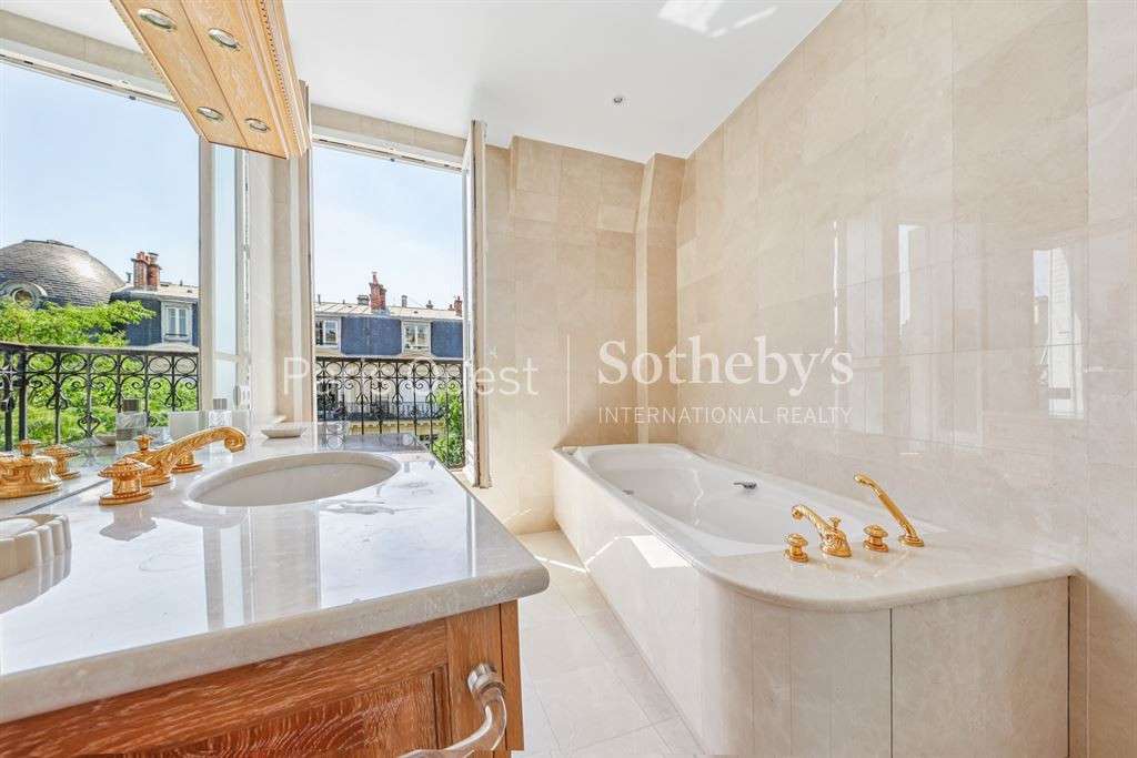 Appartement Paris 8e