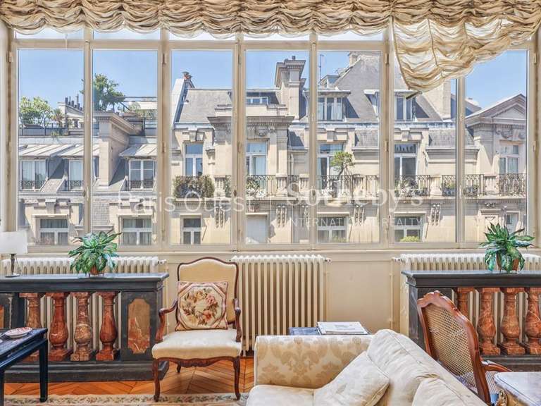 Appartement Paris 8e - 5 chambres - 249m²