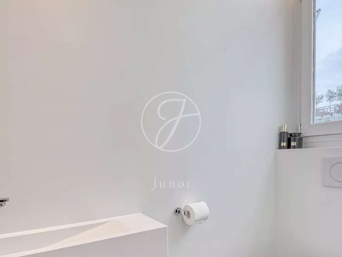Apartment Paris 8e