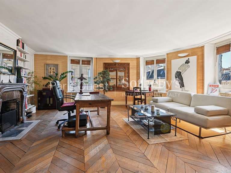 Appartement Paris 8e - 3 chambres - 127m²