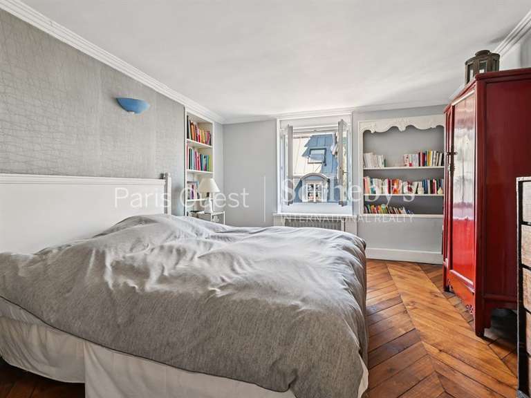 Appartement Paris 8e - 3 chambres - 127m²