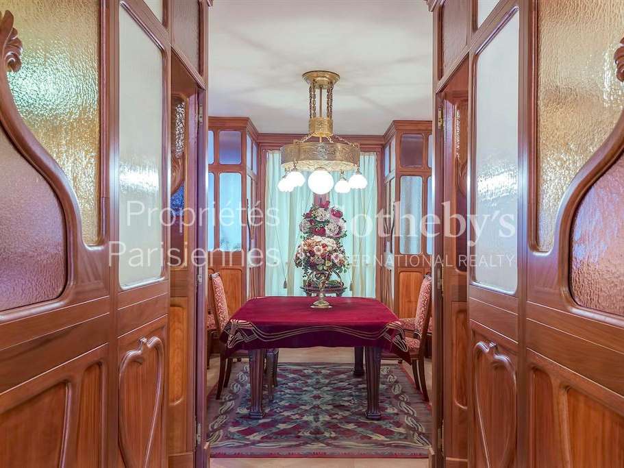 Apartment Paris 8e