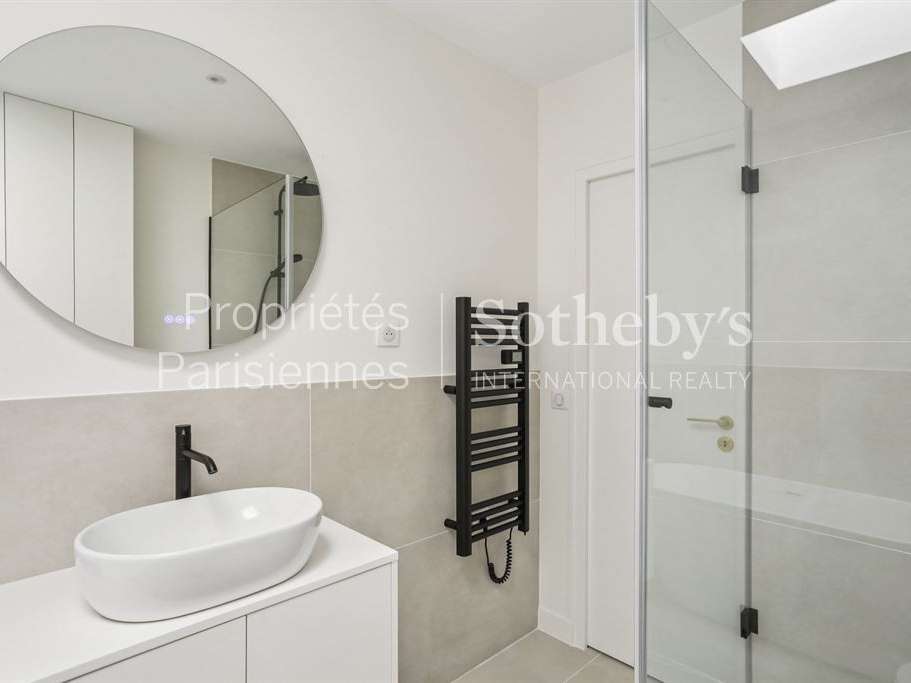 Apartment Paris 8e
