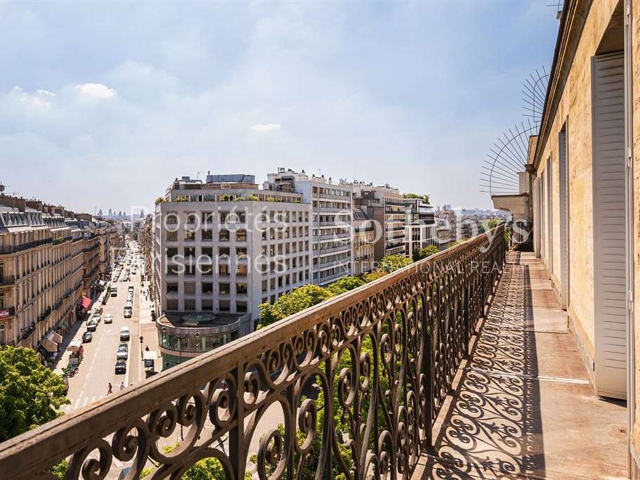 Apartment Paris 8e