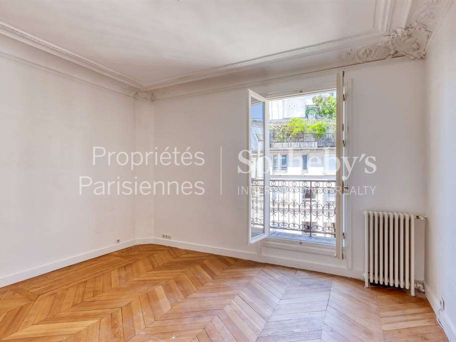 Apartment Paris 8e