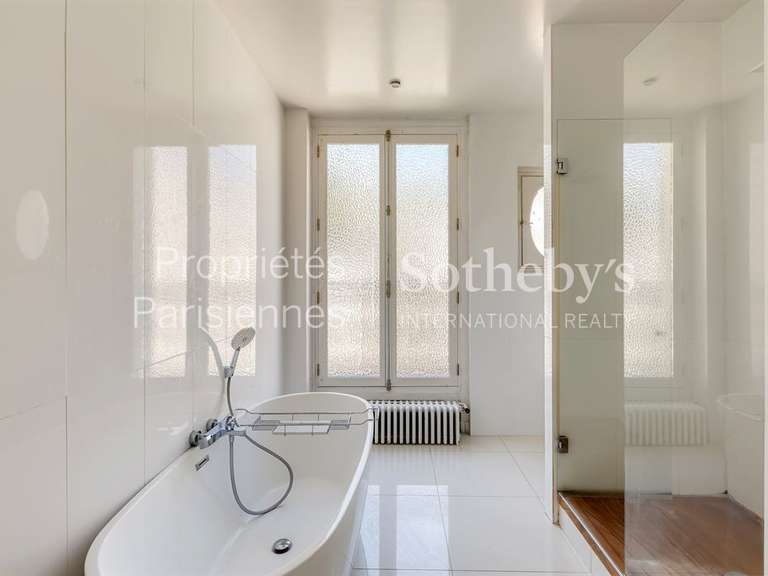 Appartement Paris 8e - 4 chambres - 318m²