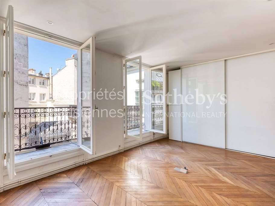 Apartment Paris 8e