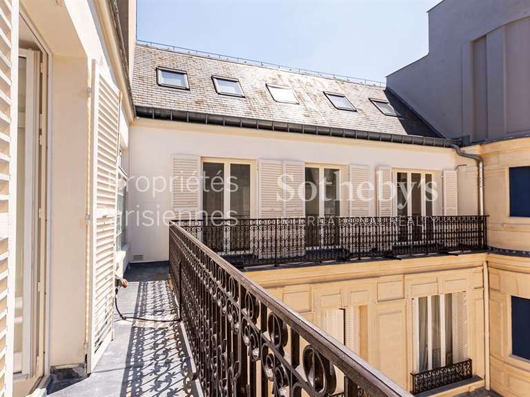 Appartement Paris 8e - 4 chambres - 318m²