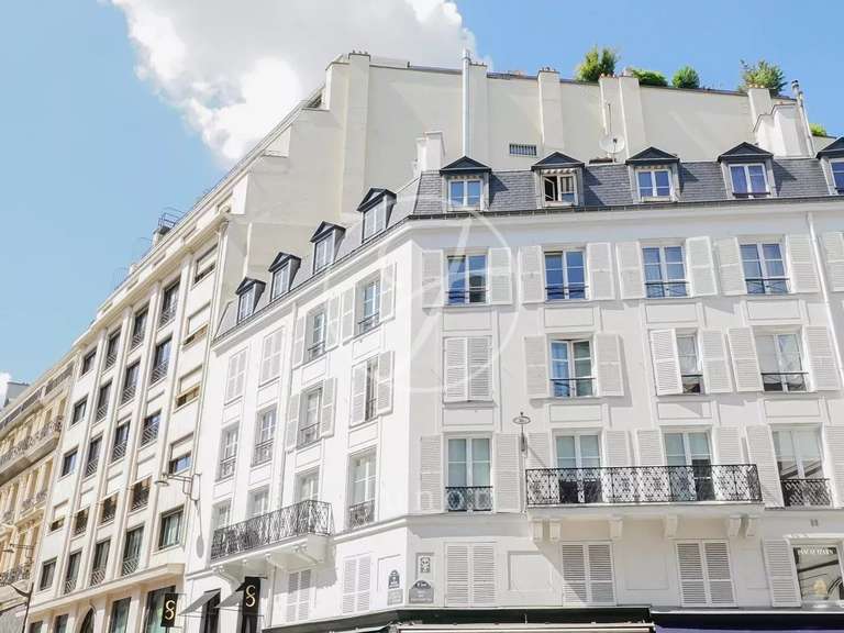 Appartement Paris 8e - 2 chambres - 72m²