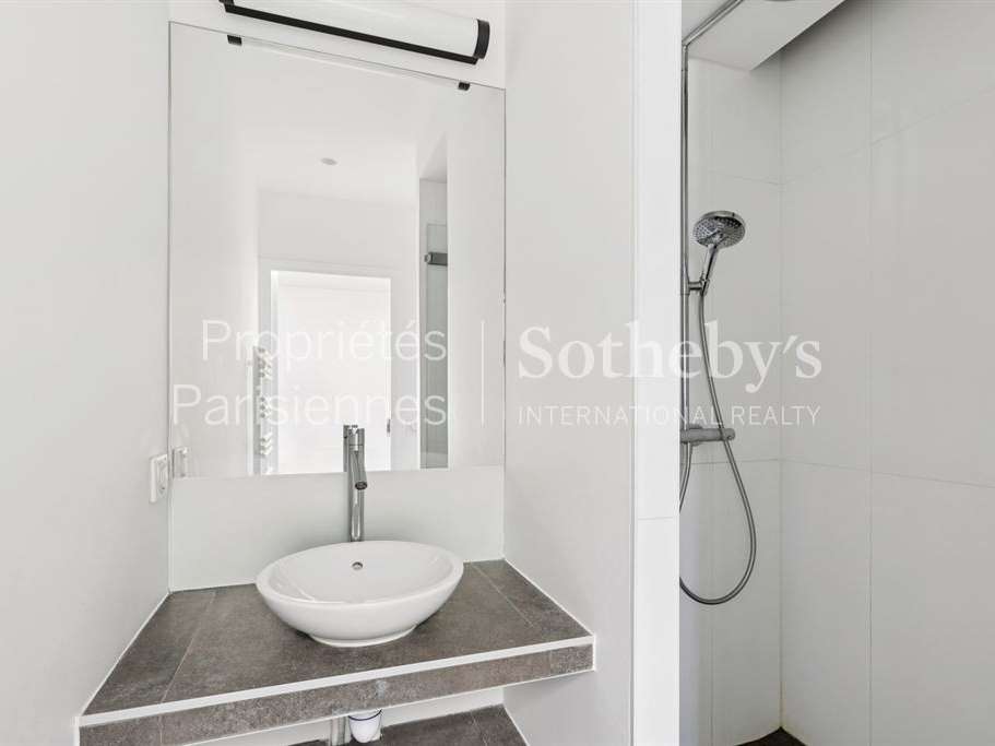 Apartment Paris 8e