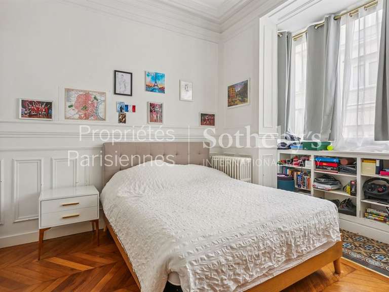 Apartment Paris 8e - 2 bedrooms - 125m²