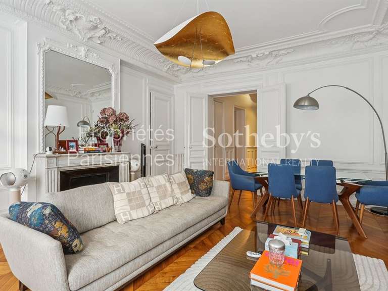 Apartment Paris 8e - 2 bedrooms - 125m²