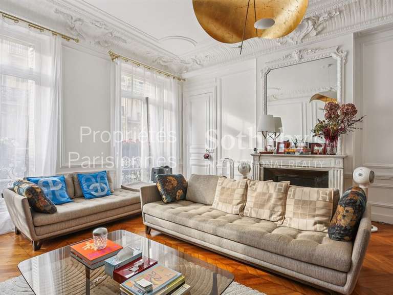 Apartment Paris 8e - 2 bedrooms - 125m²