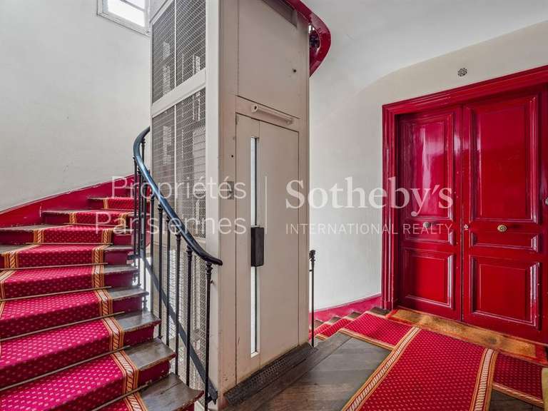 Appartement Paris 8e - 4 chambres - 162m²