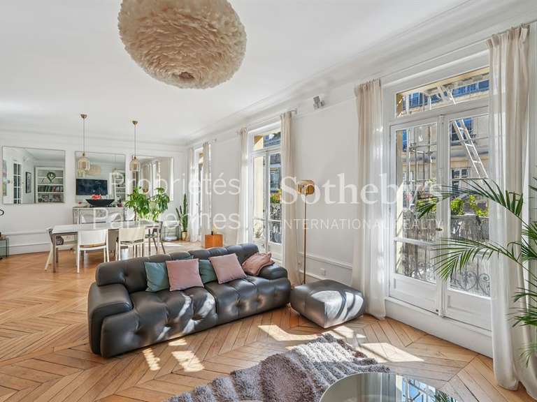 Appartement Paris 8e - 4 chambres - 162m²