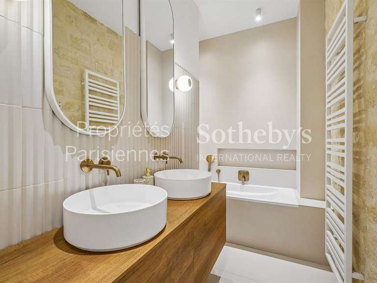 Appartement Paris 8e - 4 chambres - 162m²