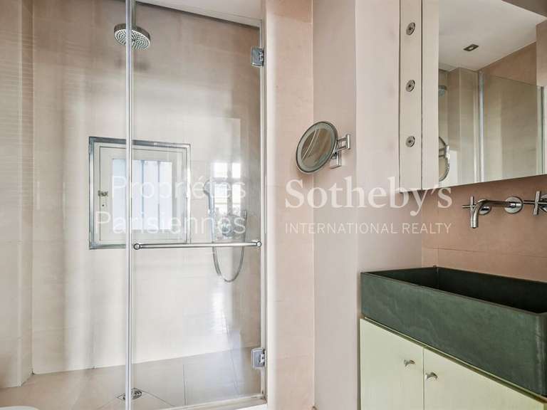 Apartment Paris 8e - 4 bedrooms - 181m²