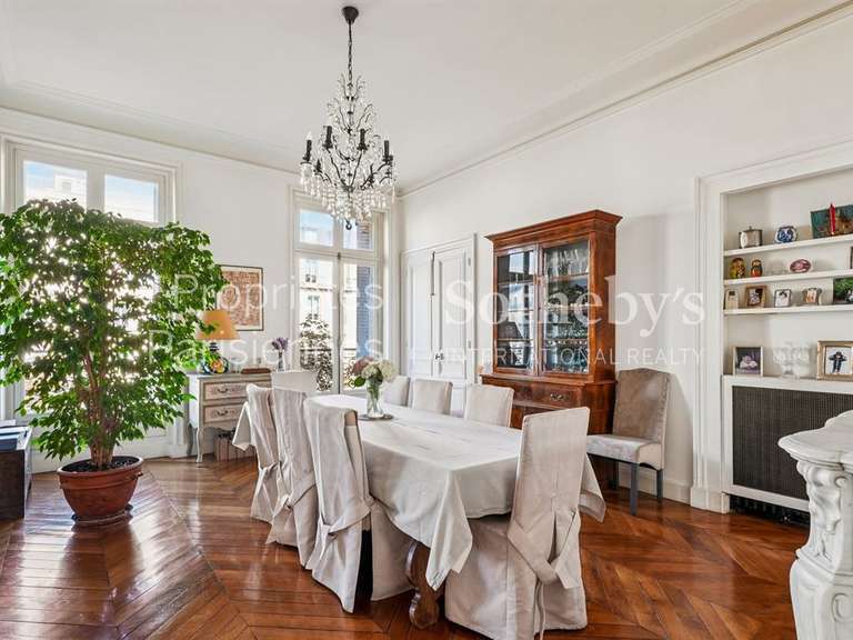 Apartment Paris 8e - 4 bedrooms - 181m²