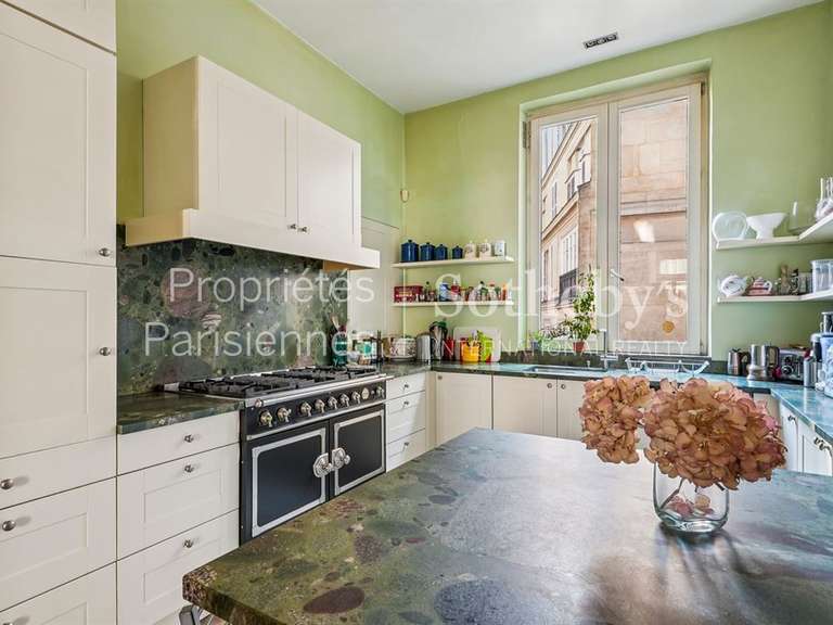 Apartment Paris 8e - 4 bedrooms - 181m²