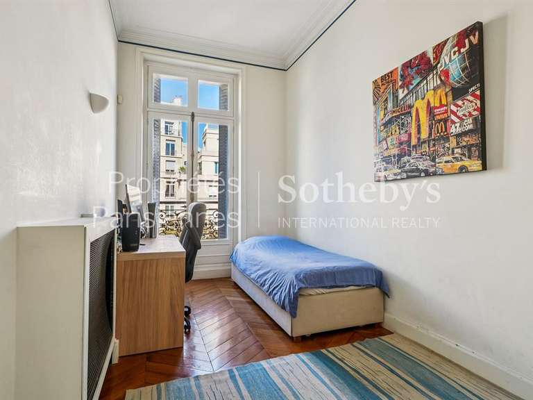 Apartment Paris 8e - 4 bedrooms - 181m²