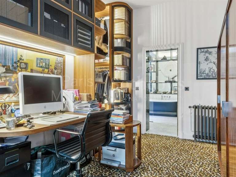 Apartment Paris 8e - 3 bedrooms - 154m²