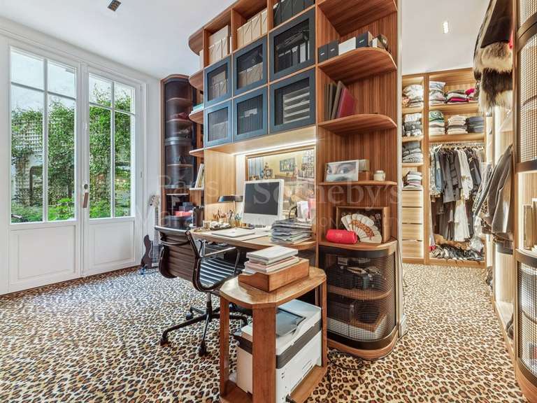 Apartment Paris 8e - 3 bedrooms - 154m²