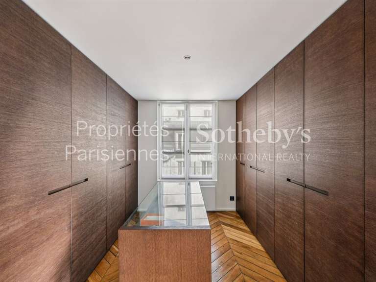 Apartment Paris 8e - 3 bedrooms - 155m²