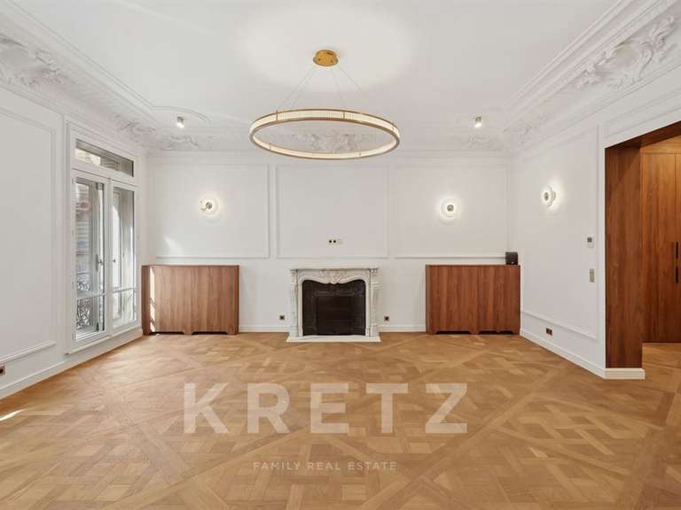 Apartment Paris 8e - 3 bedrooms - 166m²