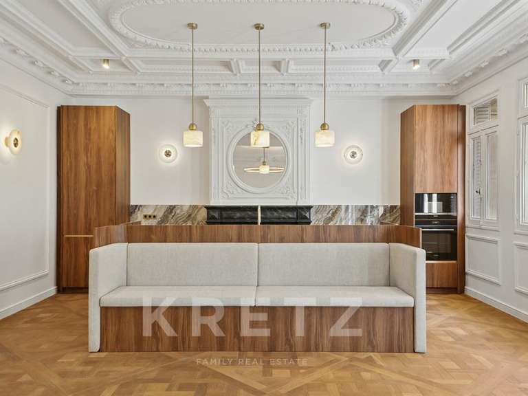 Apartment Paris 8e - 3 bedrooms - 166m²