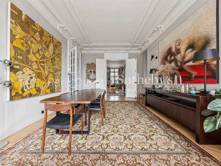 Apartment Paris 8e - 3 bedrooms - 182m²