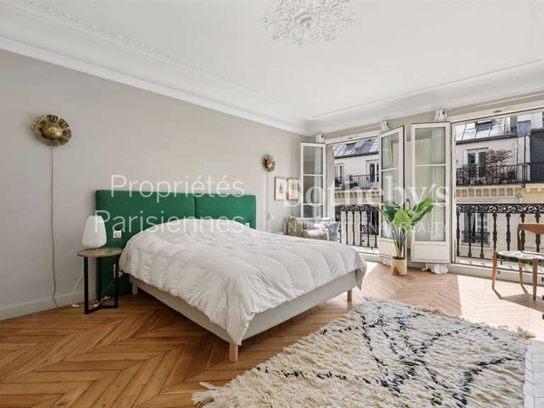 Apartment Paris 8e - 3 bedrooms - 150m²