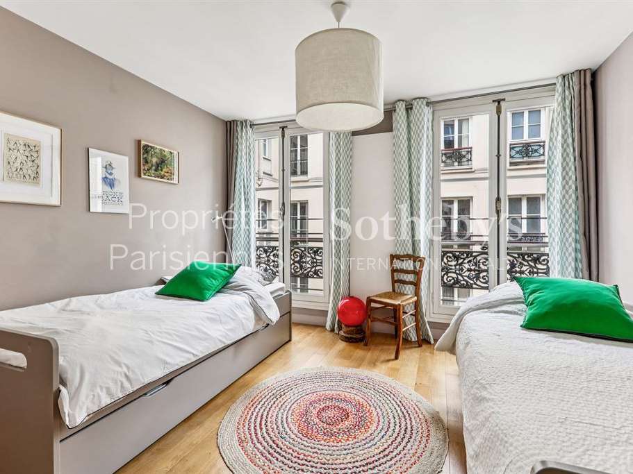 Apartment Paris 8e