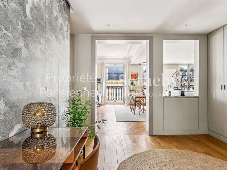 Apartment Paris 8e - 3 bedrooms - 150m²