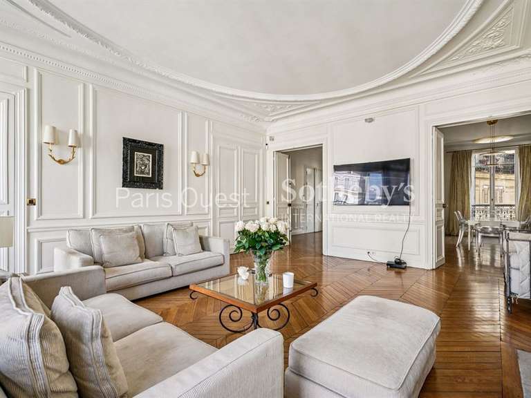 Appartement Paris 8e - 3 chambres - 175m²
