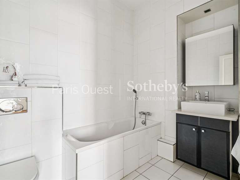Apartment Paris 8e - 3 bedrooms - 175m²