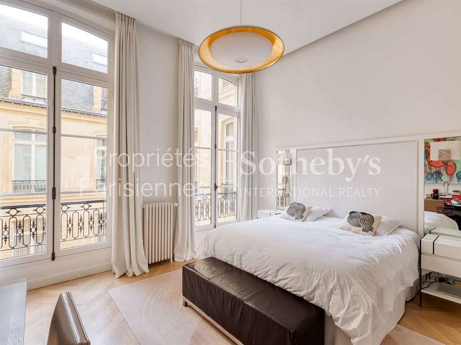 Apartment Paris 8e