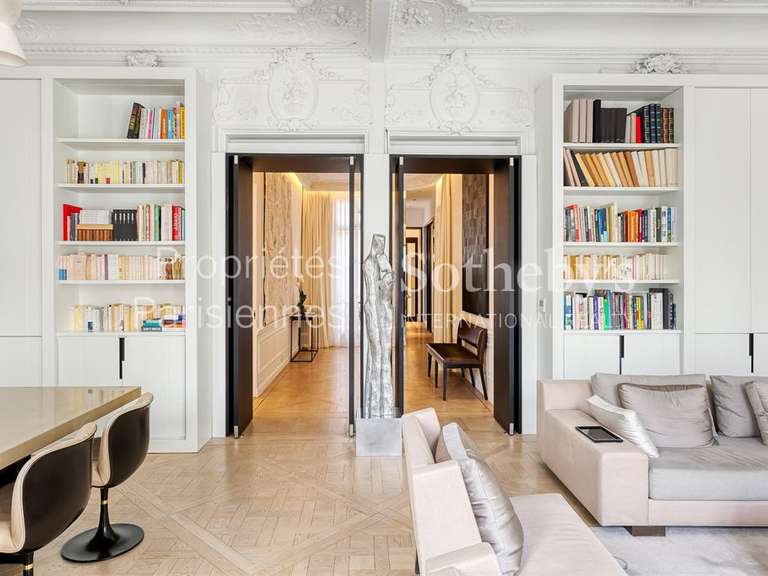 Apartment Paris 8e - 3 bedrooms - 216m²