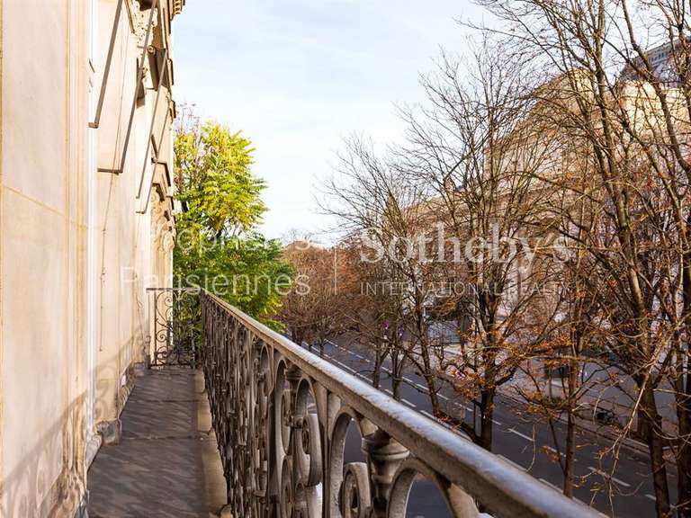 Apartment Paris 8e - 3 bedrooms - 216m²