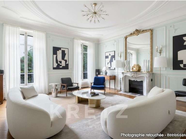 Appartement Paris 8e - 4 chambres - 227m²