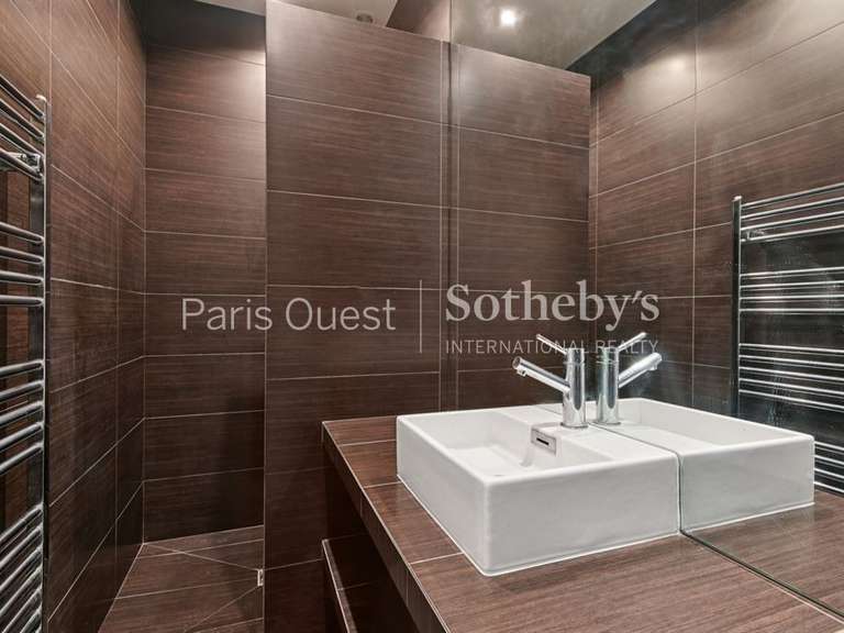 Apartment Paris 8e - 3 bedrooms - 174m²
