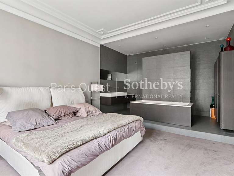Apartment Paris 8e - 3 bedrooms - 174m²
