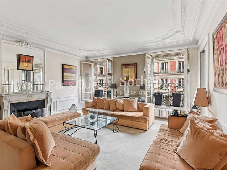 Apartment Paris 8e - 3 bedrooms - 174m²