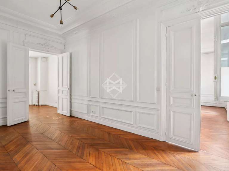 Apartment Paris 8e - 1 bedroom - 85m²