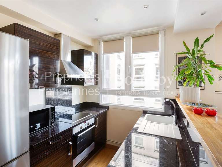 Apartment Paris 8e - 1 bedroom - 44m²