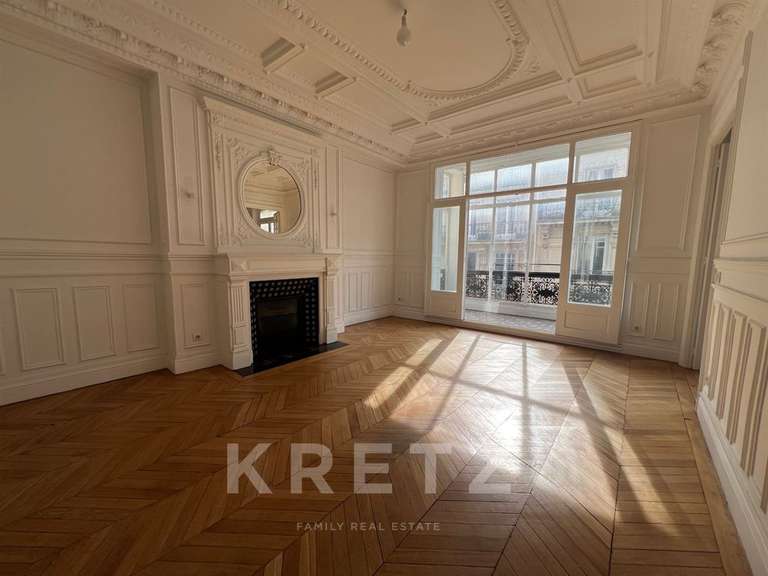 Apartment Paris 8e - 3 bedrooms - 167m²