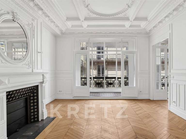 Appartement Paris 8e - 3 chambres - 167m²