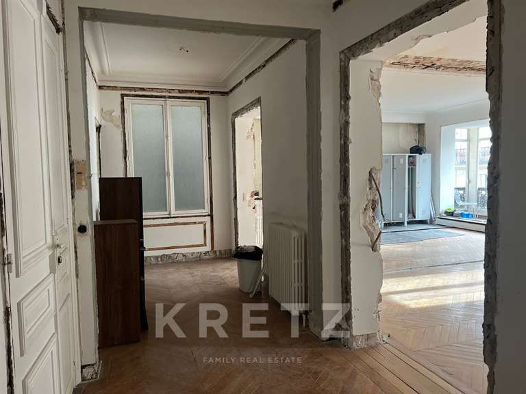Apartment Paris 8e - 3 bedrooms - 167m²